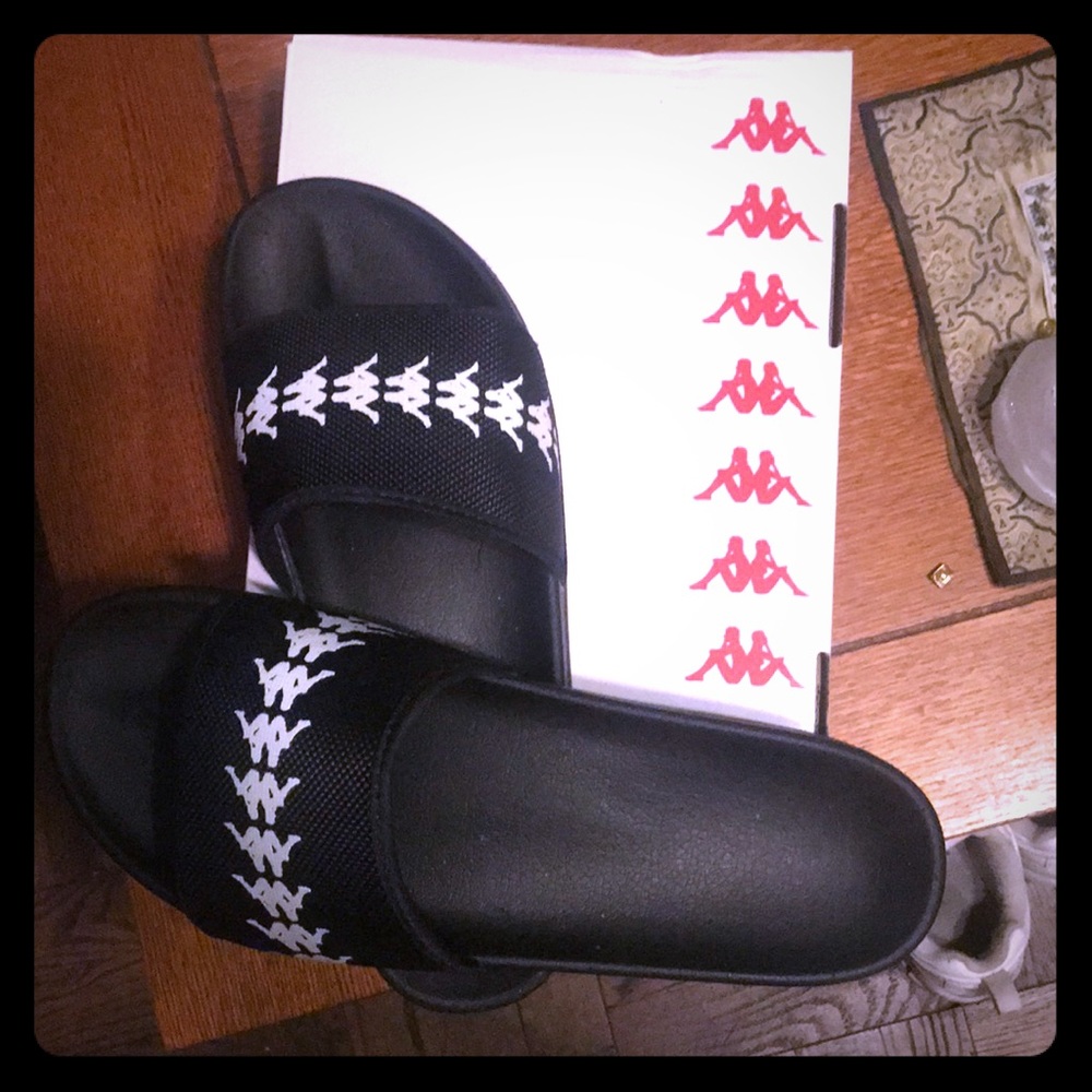 Kappa slides with box worn once
